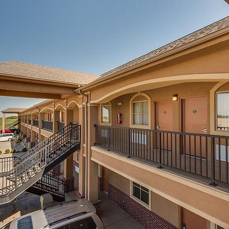Executive Inn & Suites Cushing 外观 照片